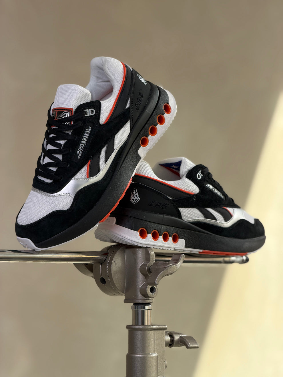 RBK® ERS World "White/Black/Orange"