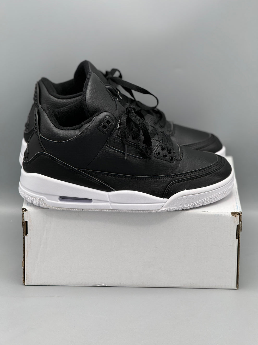 NK® Air JRDN 3 Retro "Black/White" "Black/White"