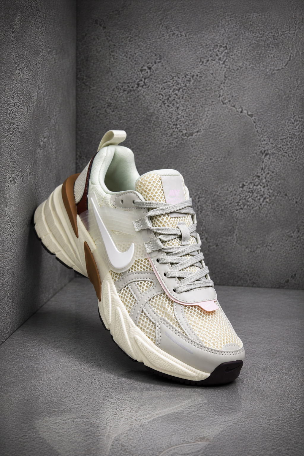 NK® ZoomX Invincible Run 3