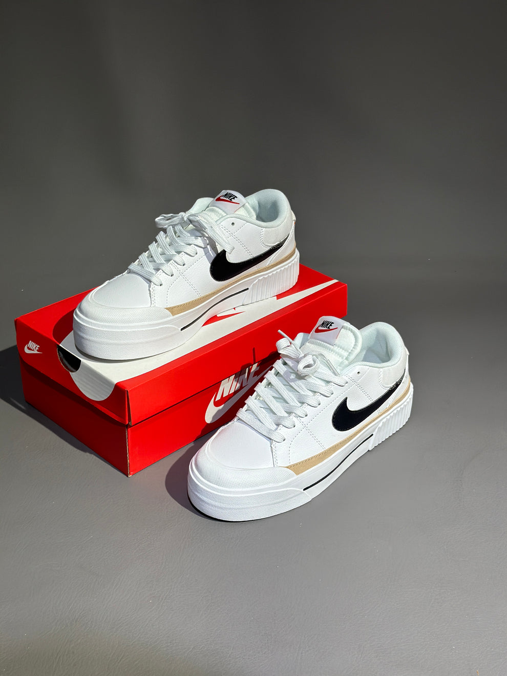 NK® Court Legacy Lift "White/Black/Sail"