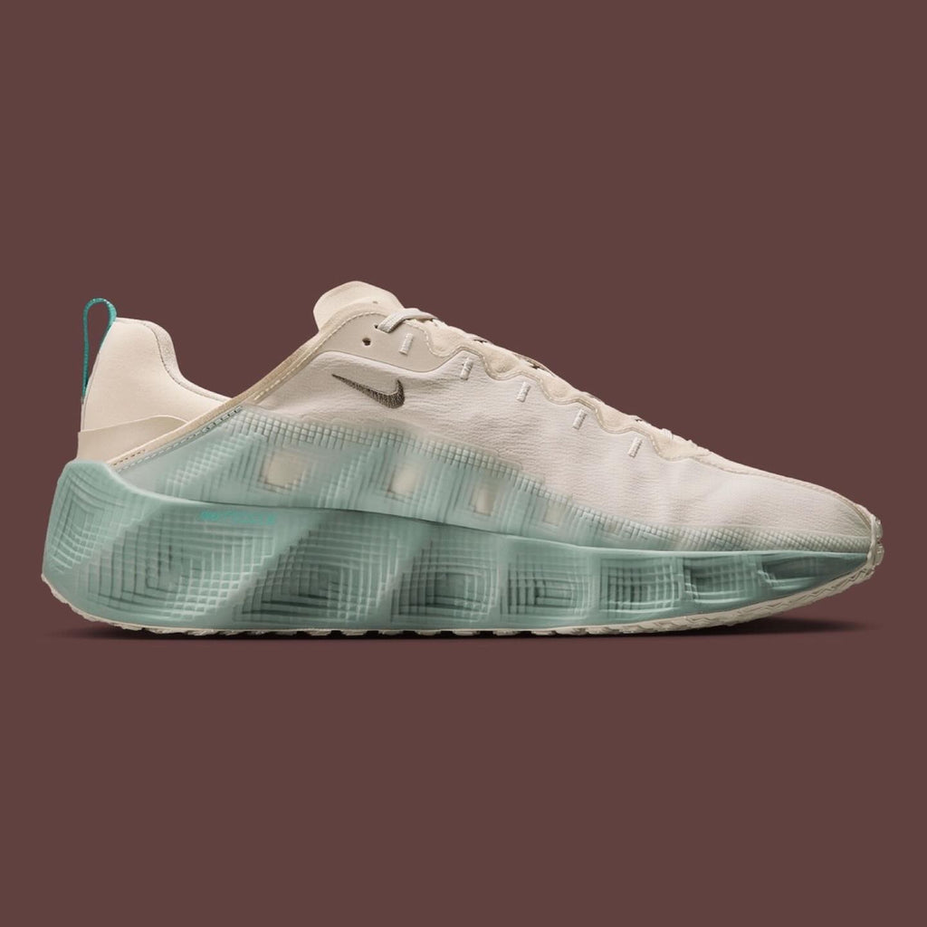 NK® ZoomX Invincible Run 3 "Sail/Mint Foam"