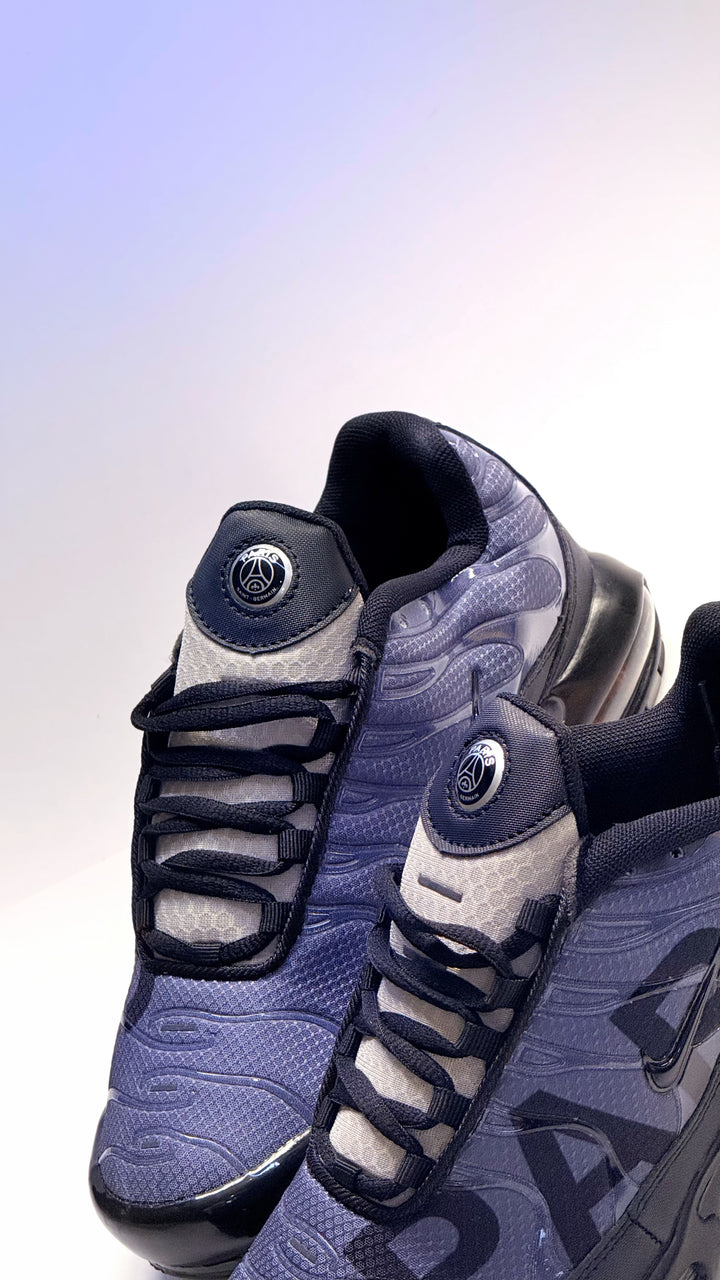 NIKE® Air Max Plus "PSG" Black/Grey