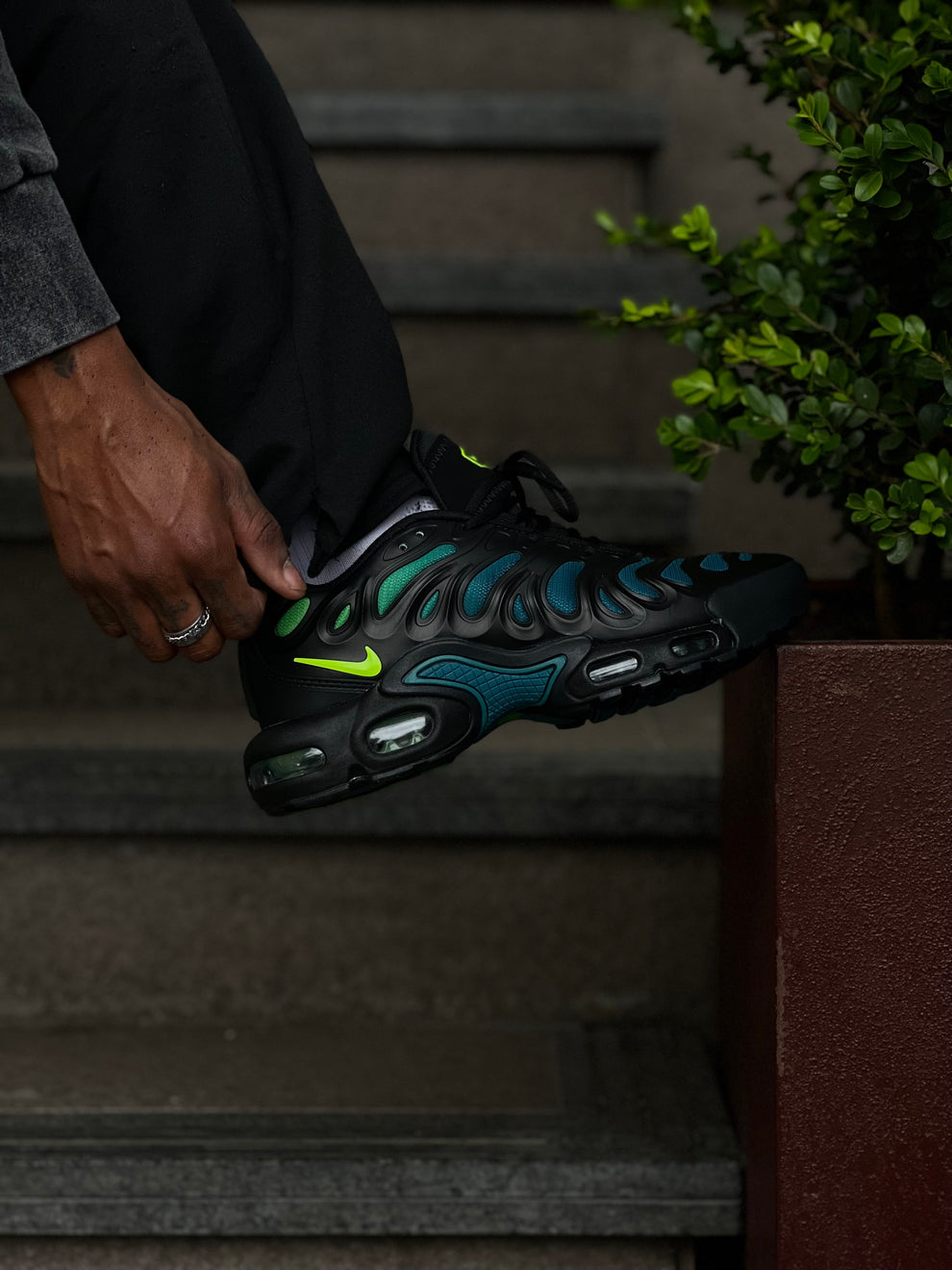 NK® Air Max Plus TN "Black/Neon Green/Teal"