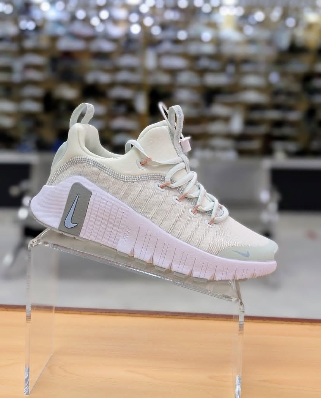 NK® Free Metcon 4 "Triple White"