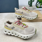 ONCLD® Cloudrunner 2 "Sand / Lime / Pink"
