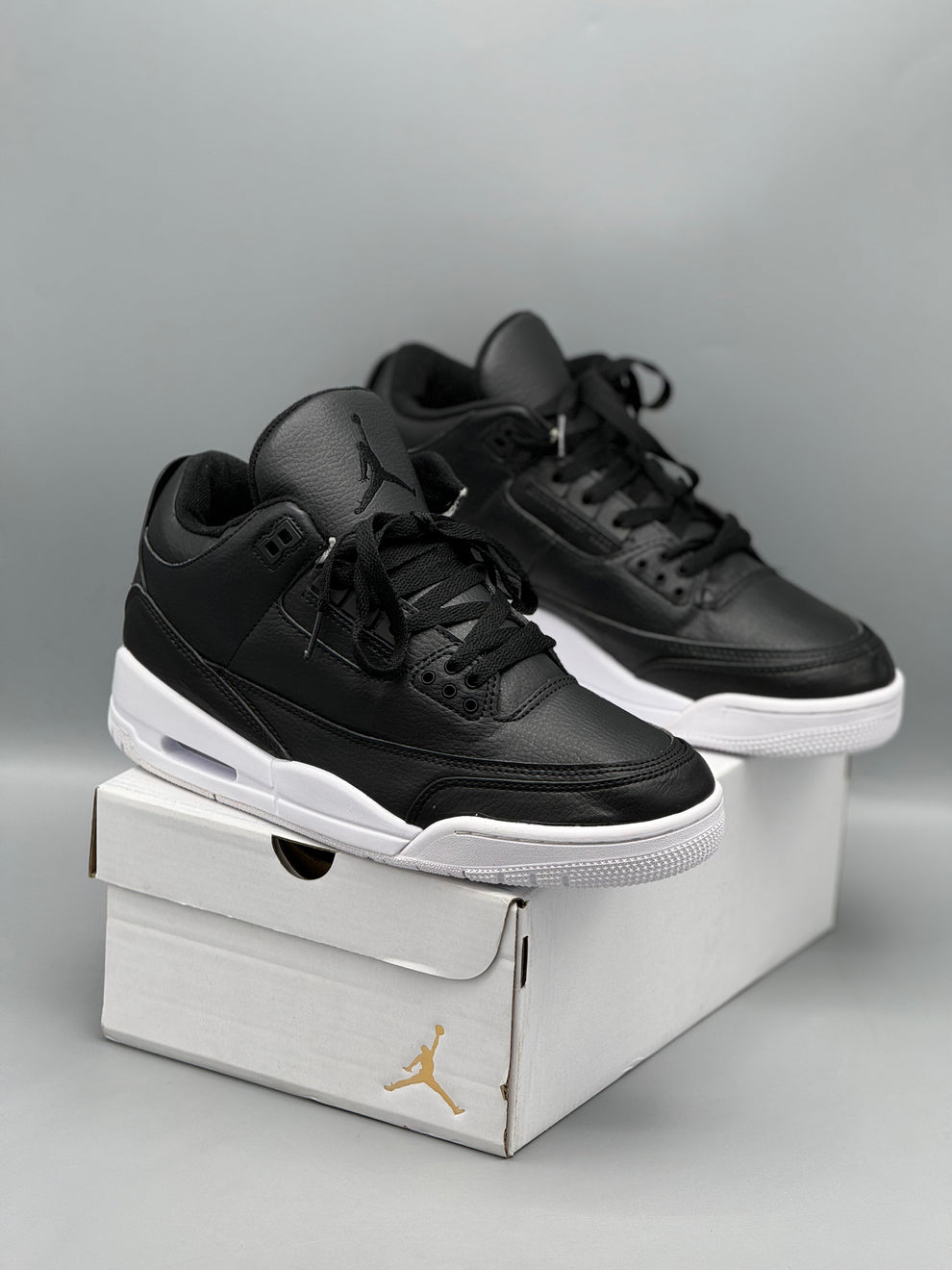 NK® Air JRDN 3 Retro "Black/White" "Black/White"