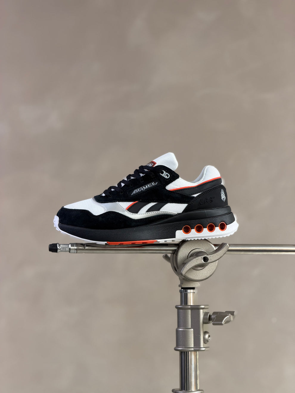 RBK® ERS World "White/Black/Orange"