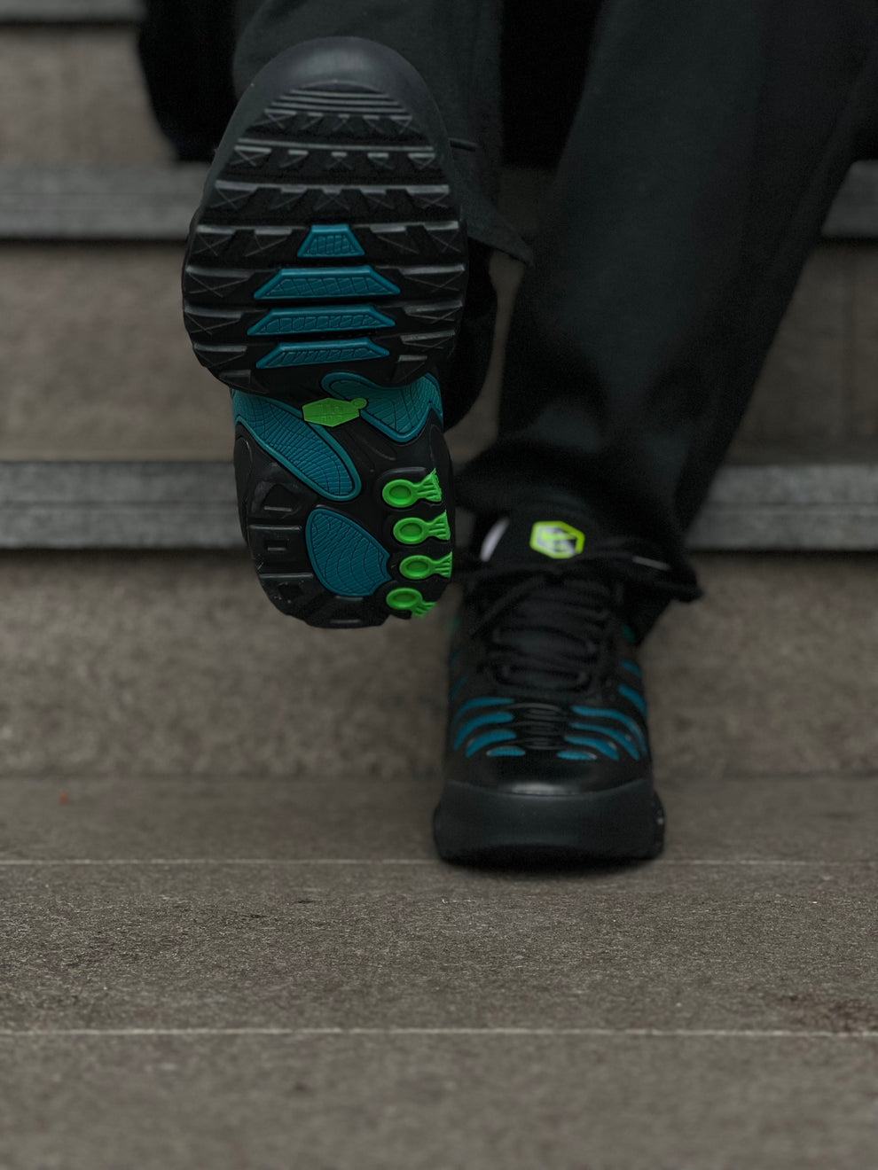 NK® Air Max Plus TN "Black/Neon Green/Teal"