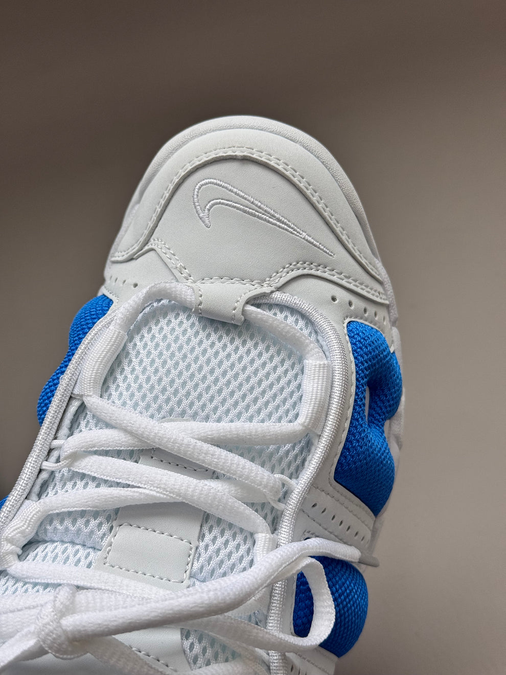 NK® Air More Uptempo "White / Blue"
