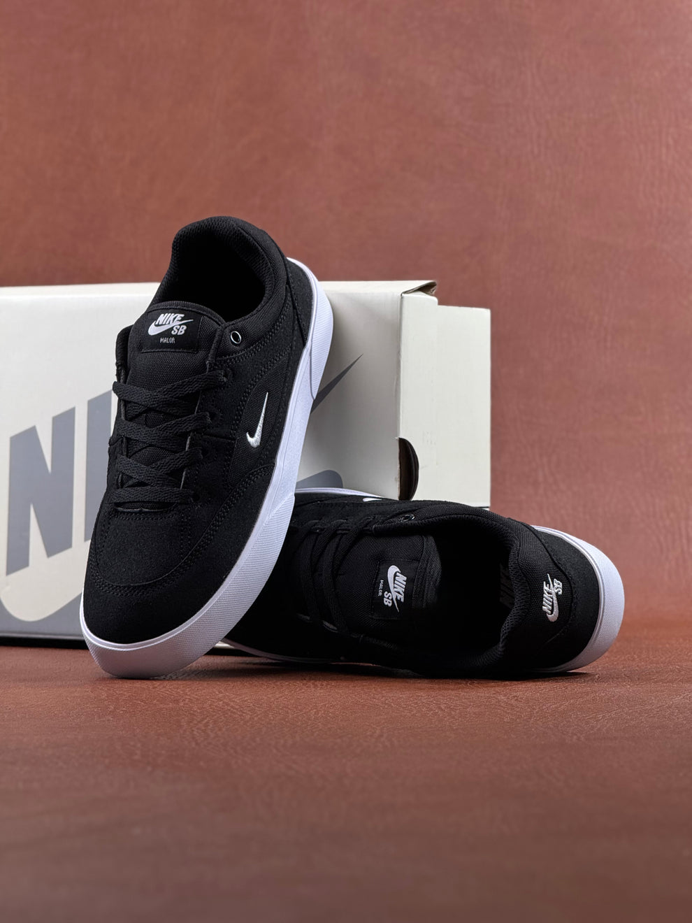 NK SB® Malor "Black/White"