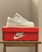 NK® Court Legacy Lift "Sail/White"