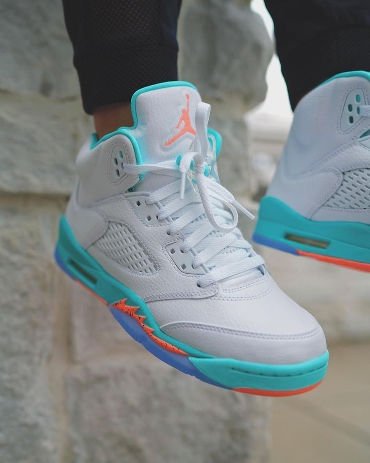 JRDN® Air 5 Retro "Light Aqua"