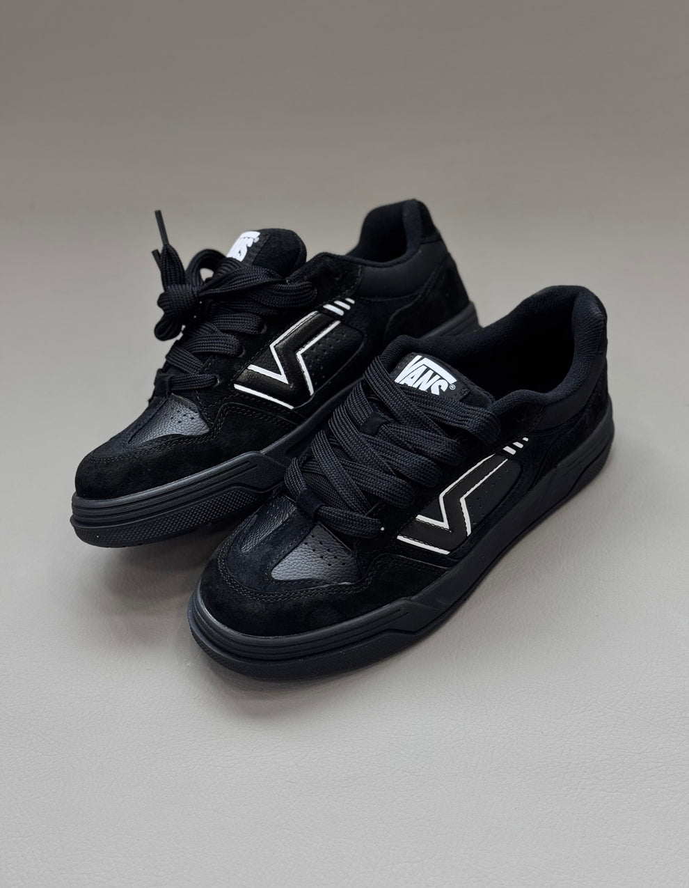 VNS® Speed LS "Triple Black"
