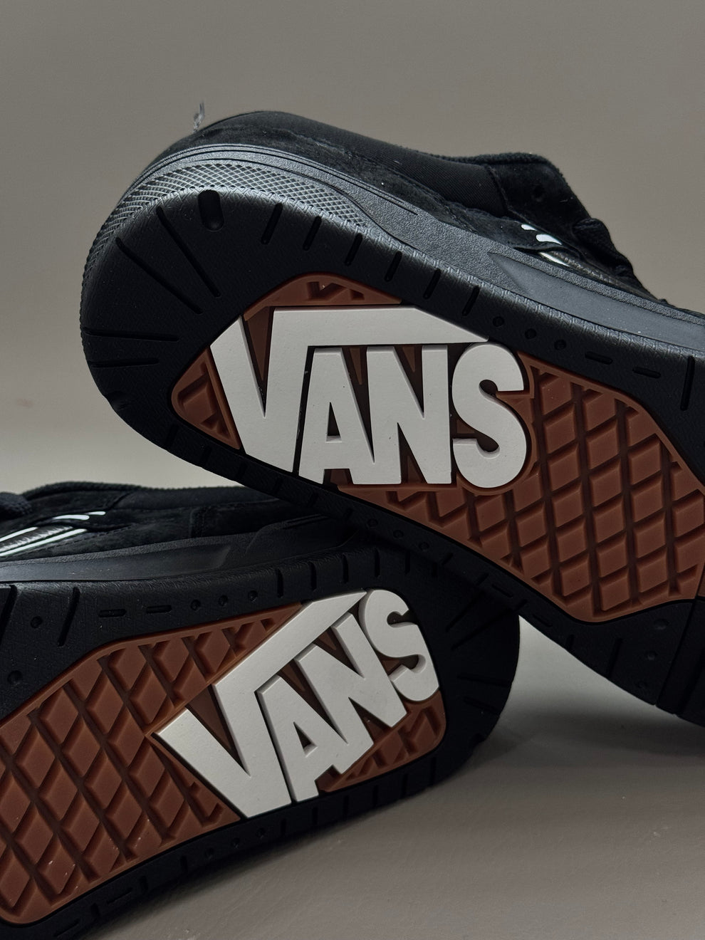 VNS® Speed LS "Triple Black"