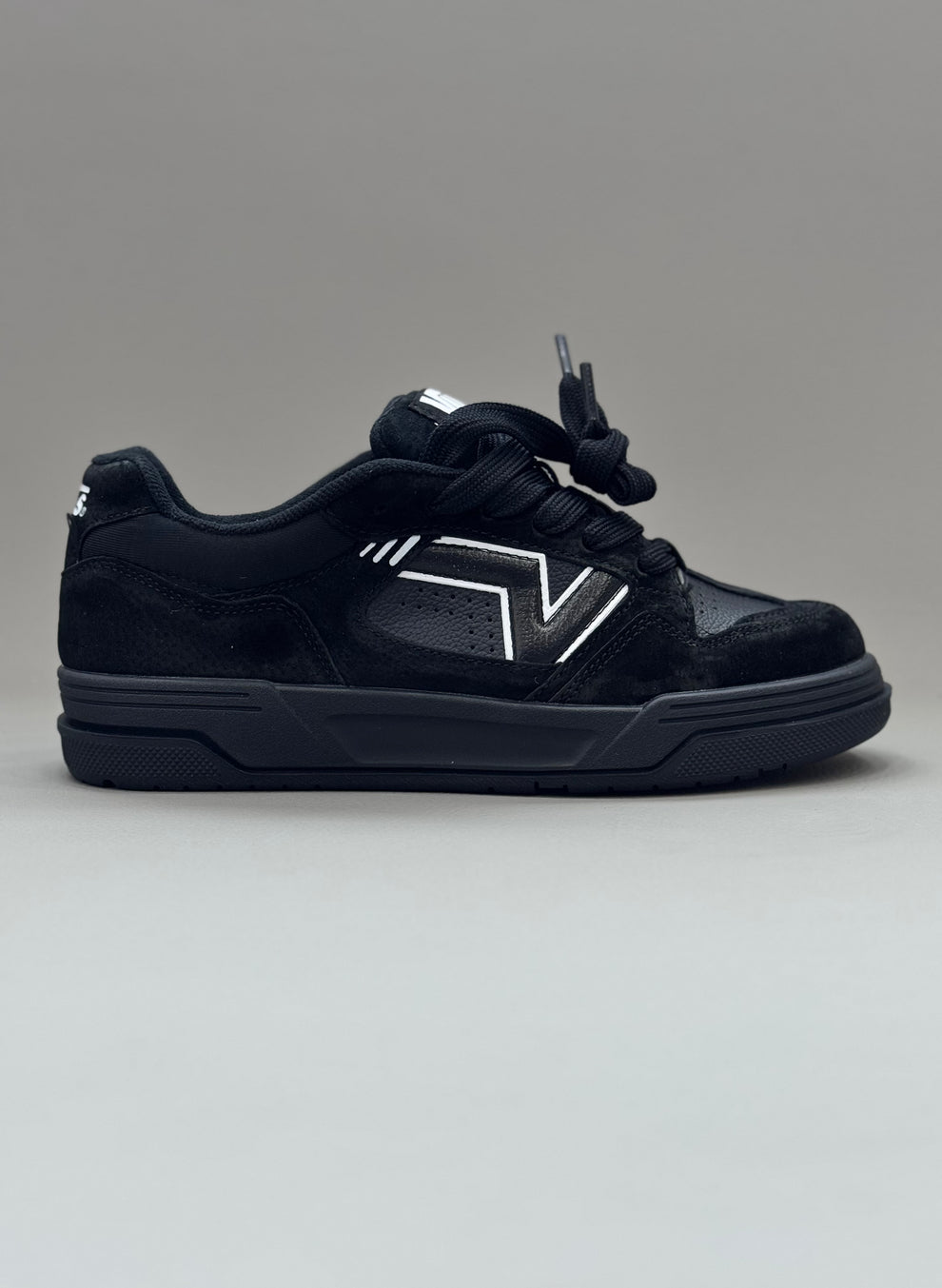 VNS® Speed LS "Triple Black"