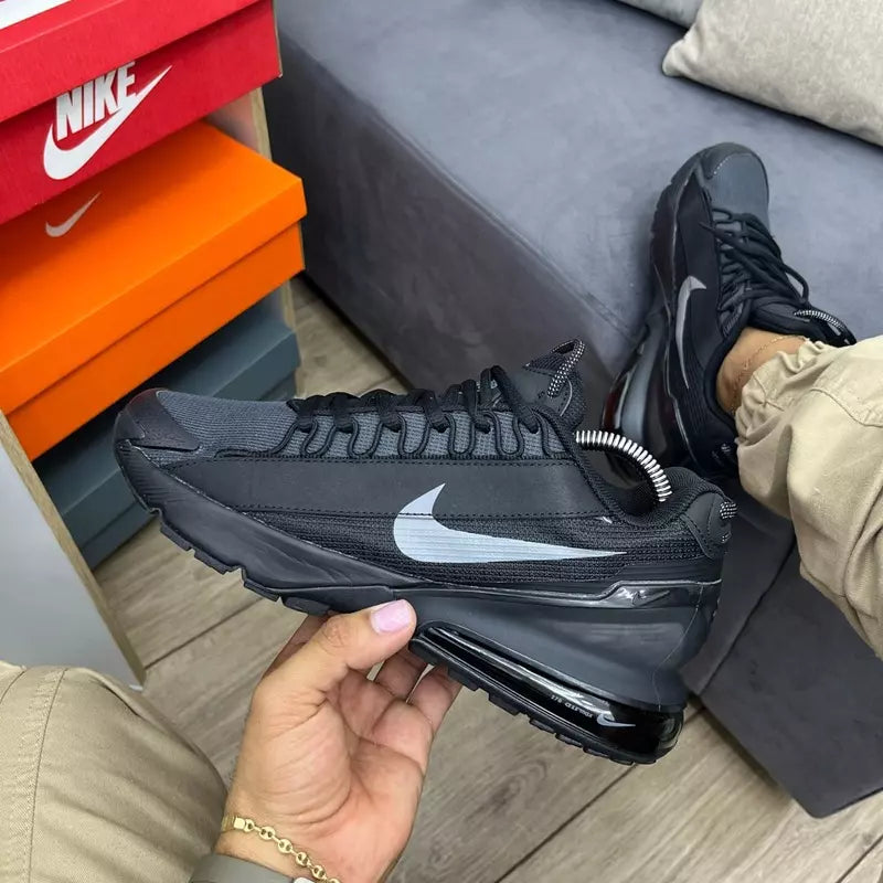 NK® Air Max 270 Pulse "Black"