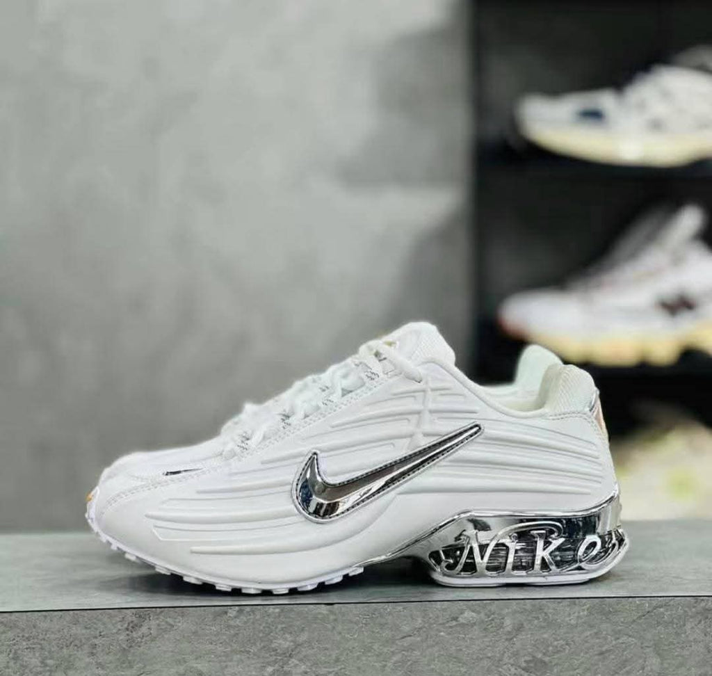 NK® Nocta Ultra "White / Silver"