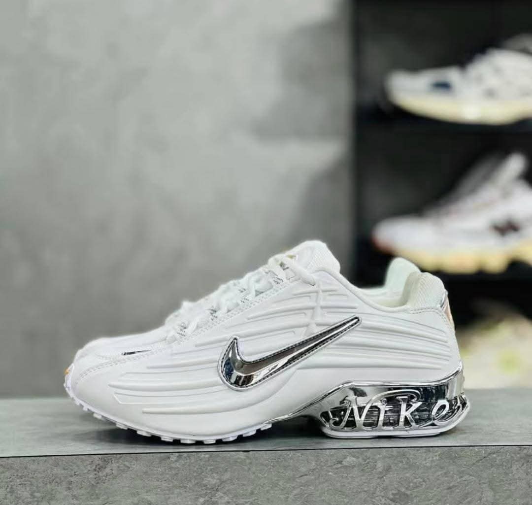NK® Nocta Ultra "White / Silver"