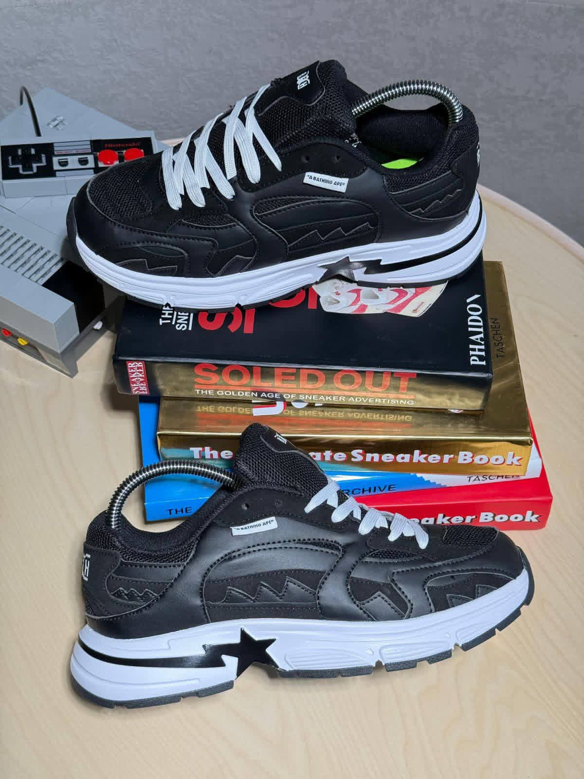 BP® Shark Sta "Black White"