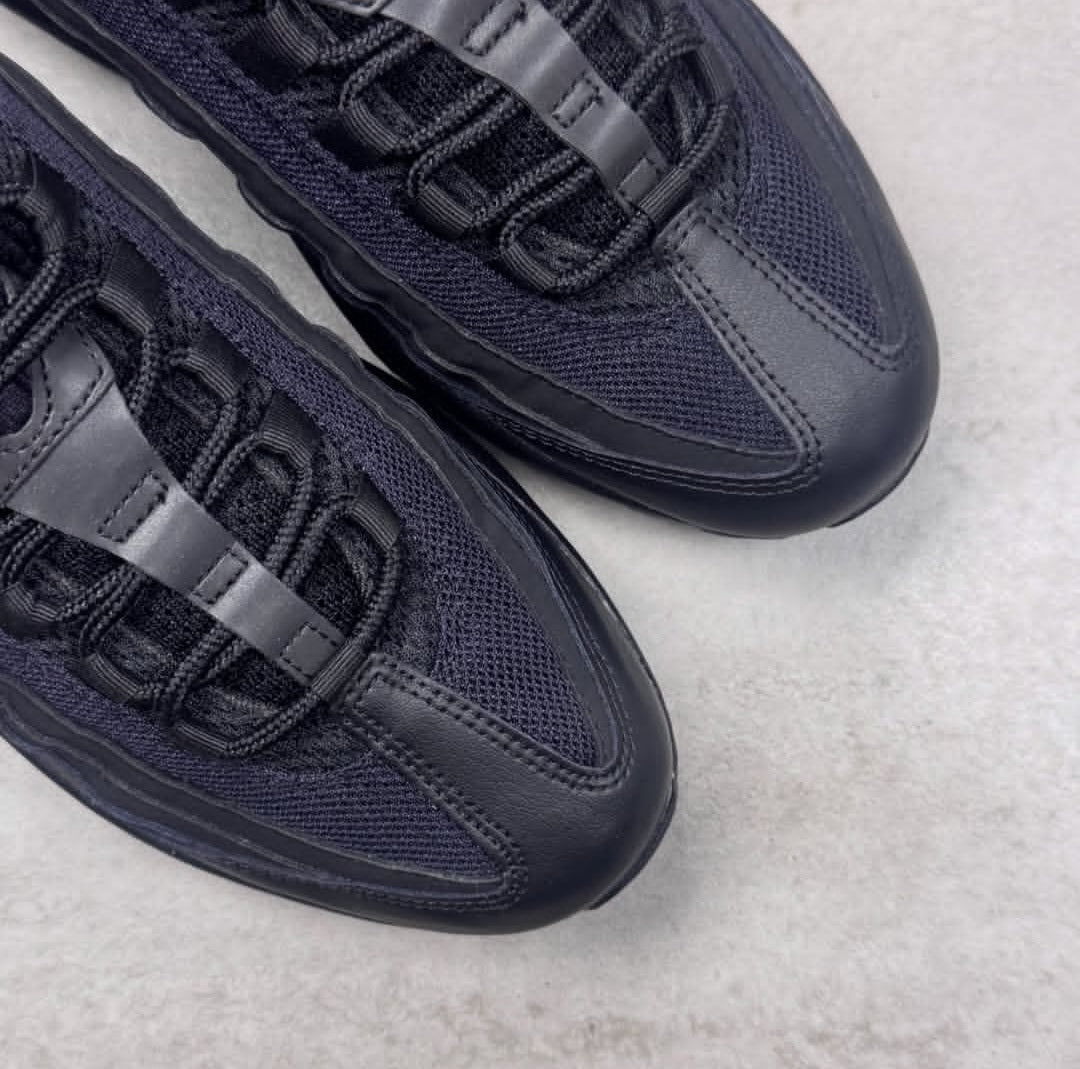 NK® Air Max 95 "Triple Black"