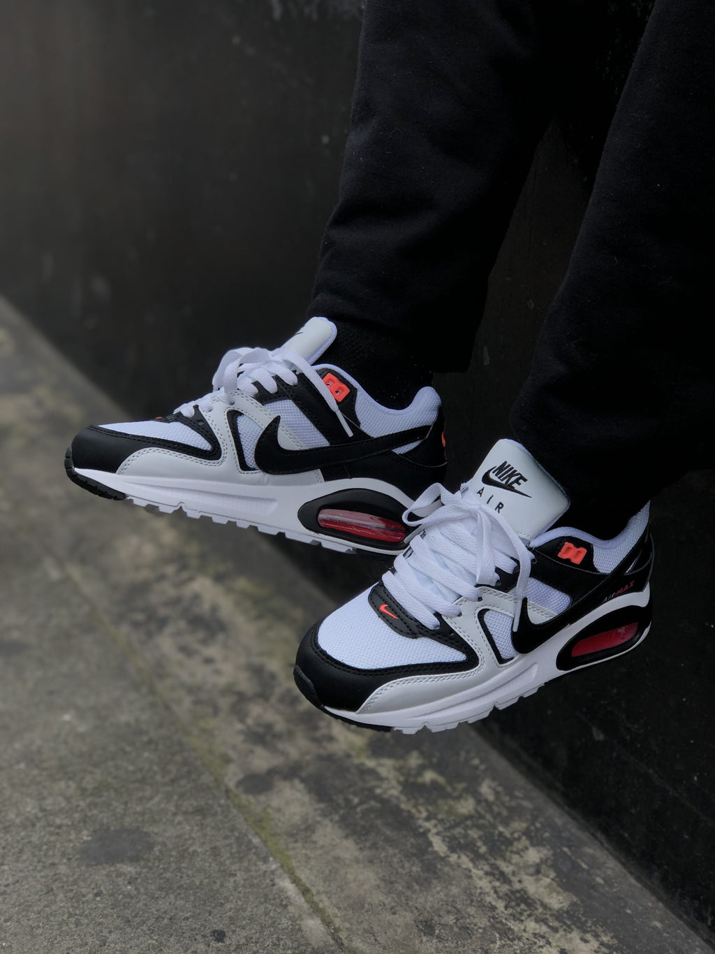 NK® Air Max Command "White / Black"