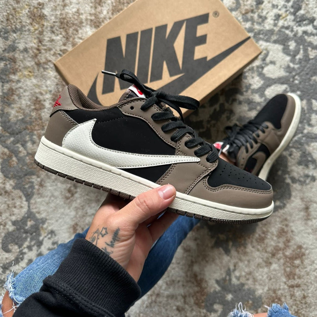 NK® Scott x Air jrdn 1 Low OG "Mocha"