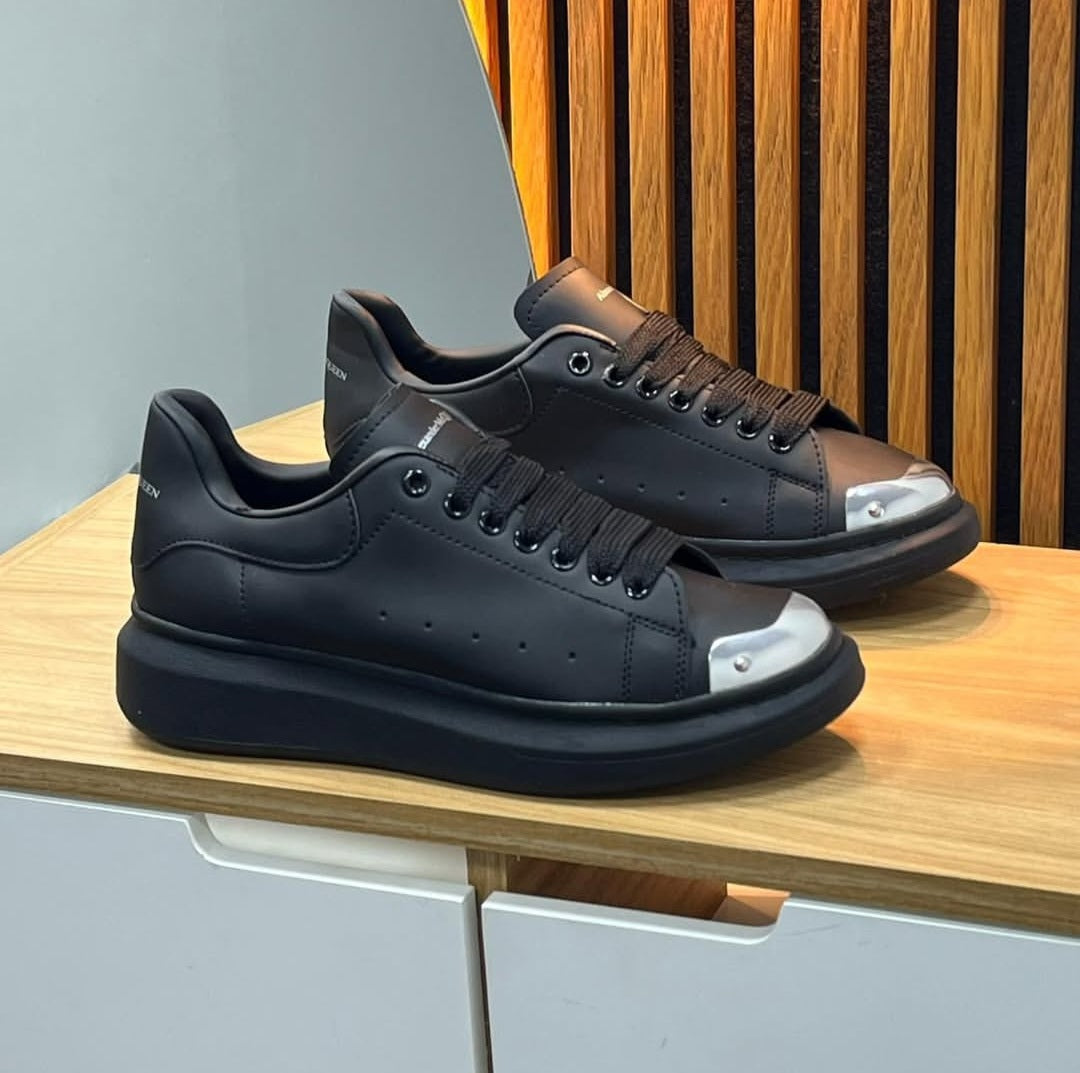 ALEXANDER MCQ® BLACK