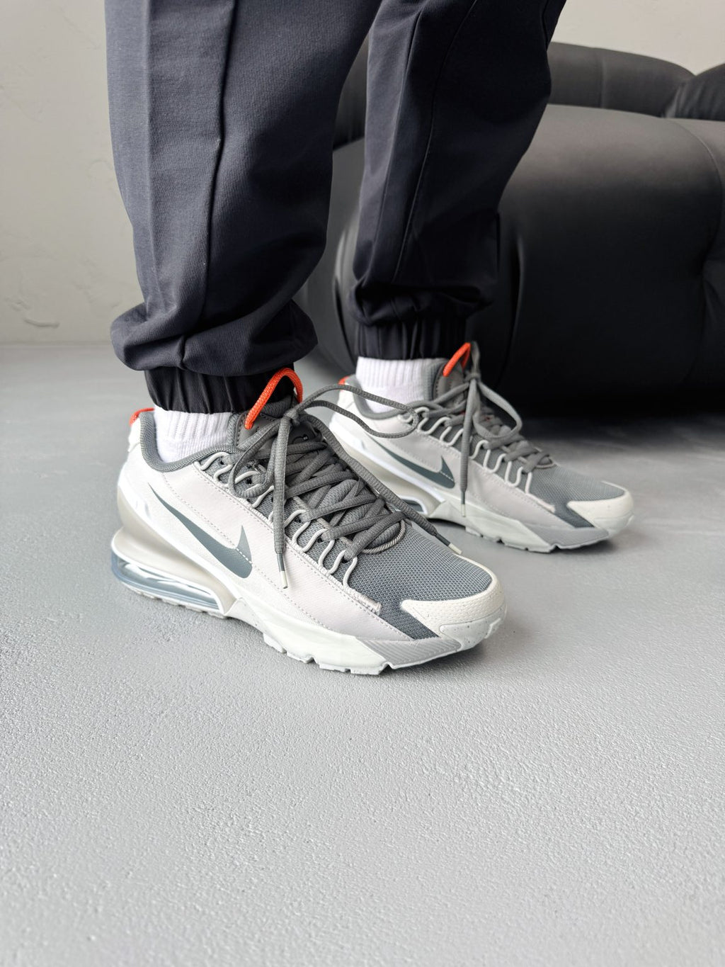 NK® AirMax Pulse Roam