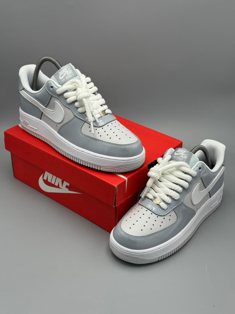 NK® AirForce 1 low '07 LV8 Grey