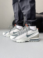 NK® AirMax Pulse Roam