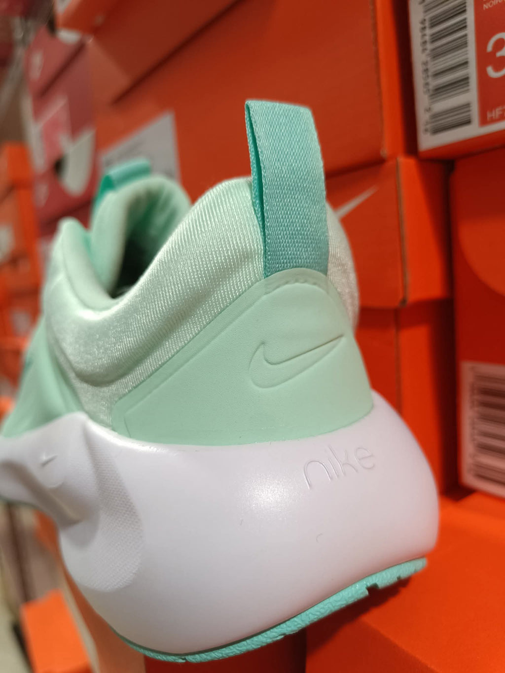 NK® In-Season TR 14 "Mint Green"