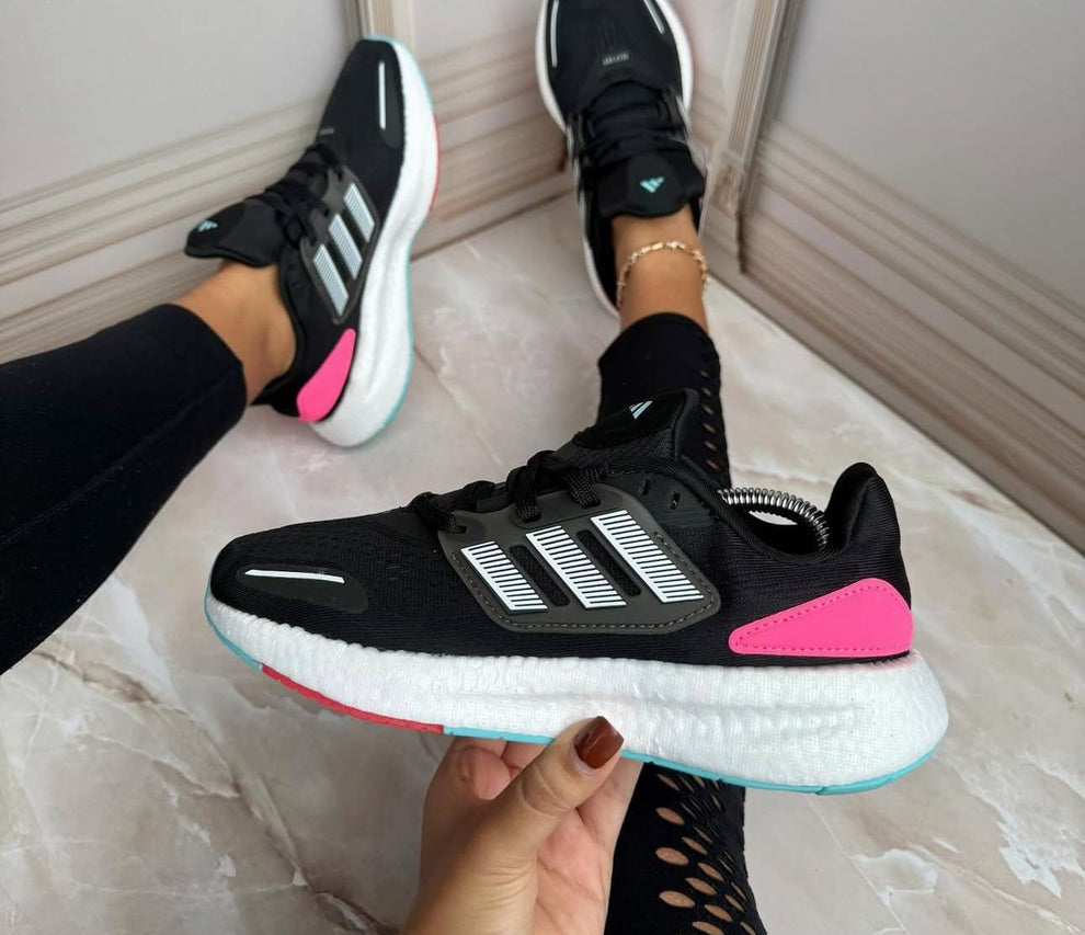 ADS® Pureboost 23 "Black / Lucid Pink"