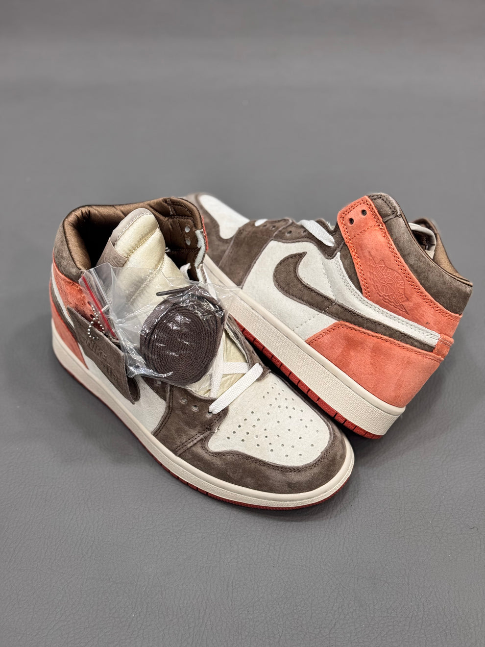 NK® Air JRDN 1 Retro High OG SP "Dusted Clay"