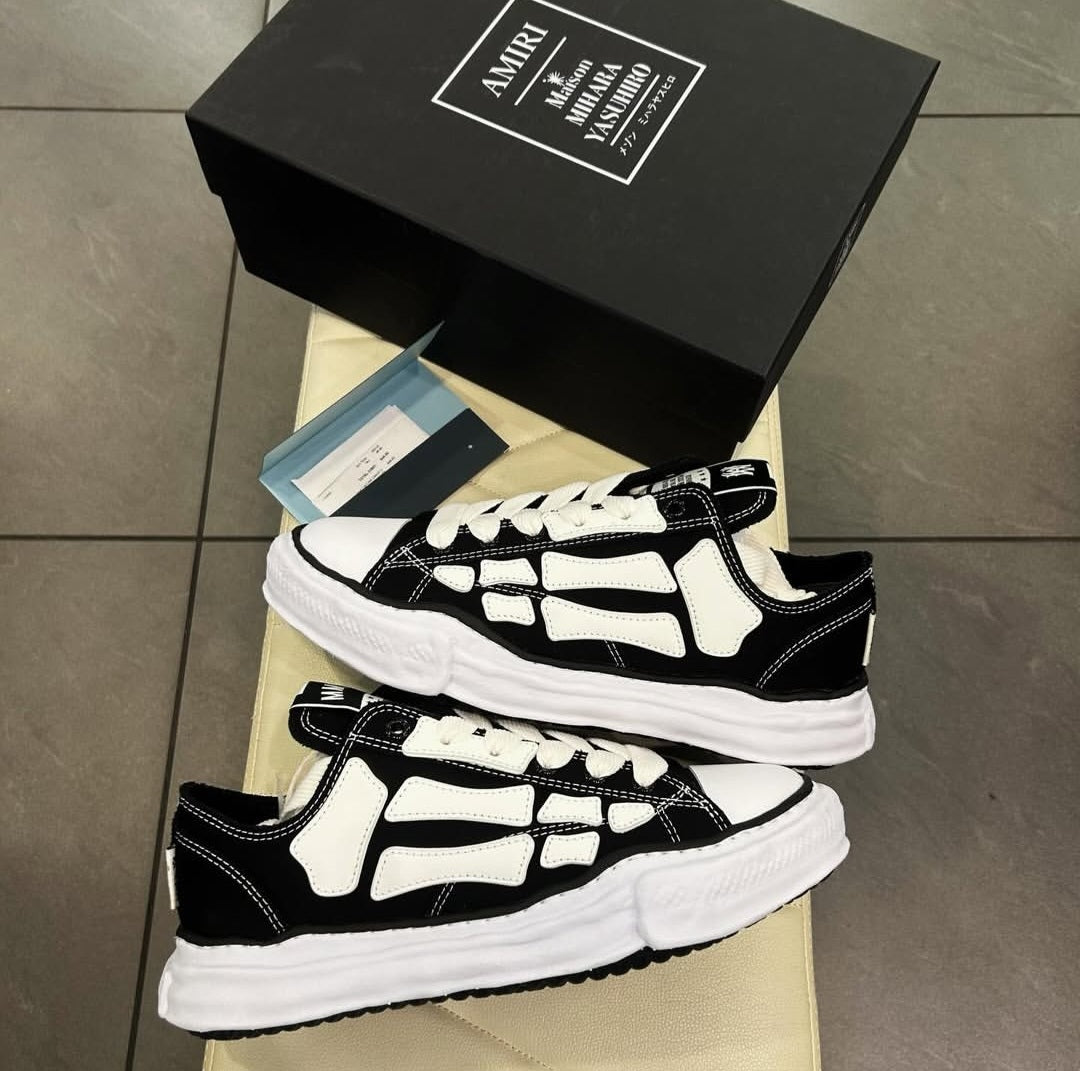 AMR® x Maison Mihara Yasuhiro "Bones" Peterson Low.