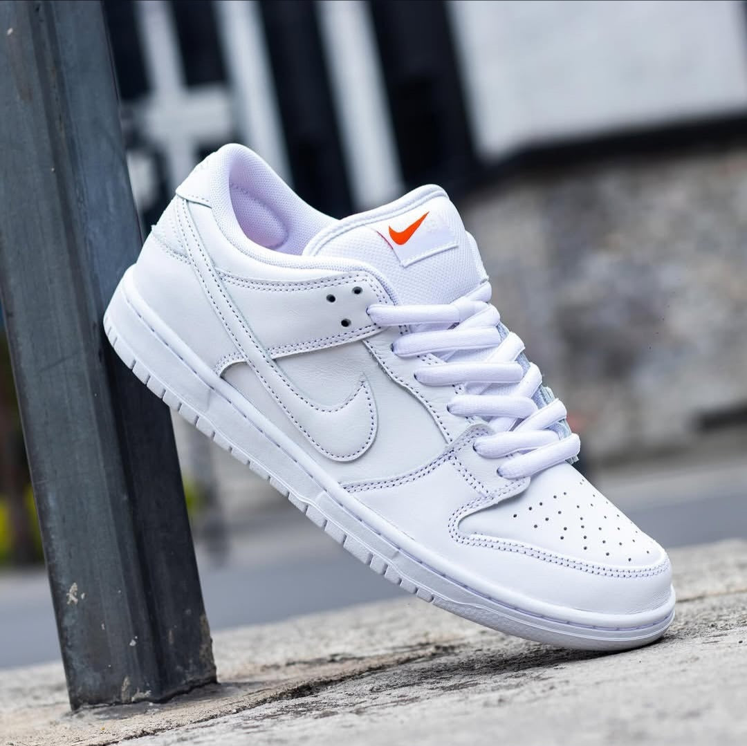 NK® SB Dunk Low Pro ISO "Orange Label Triple White"