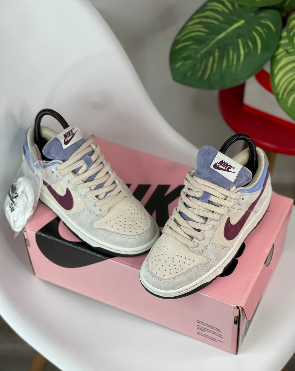 NK® SB Dunk Low Pro "Trocadéro Gardens"