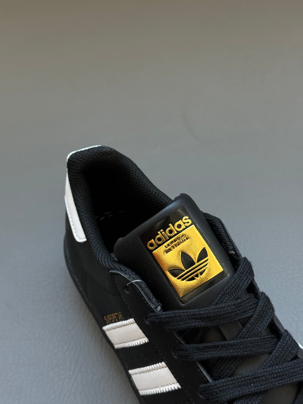 ADS® Superstar "Core Black / Gold"