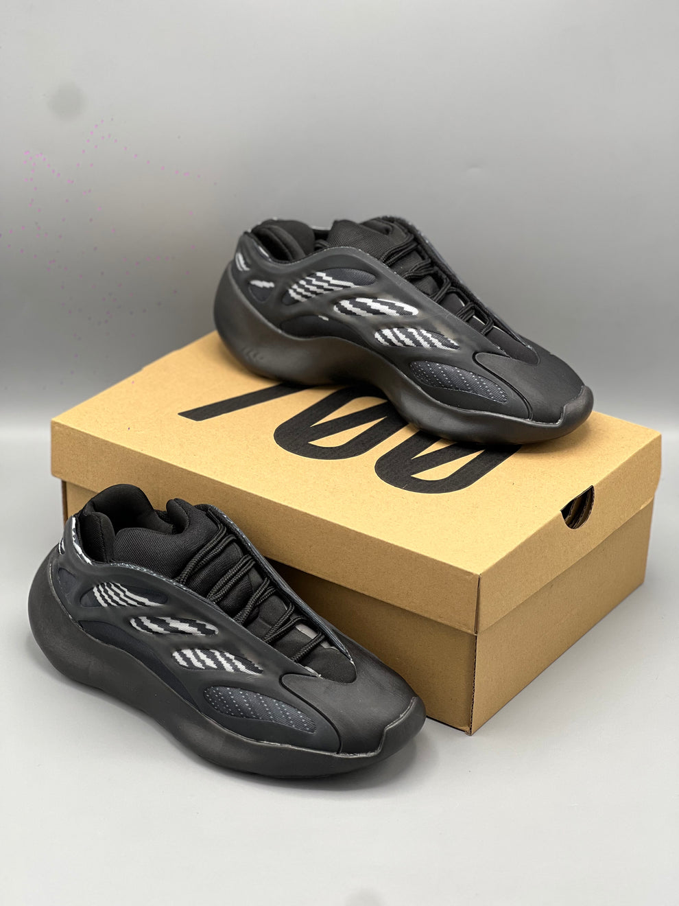 ADS® Yeezy 700 V3 "Alvah"