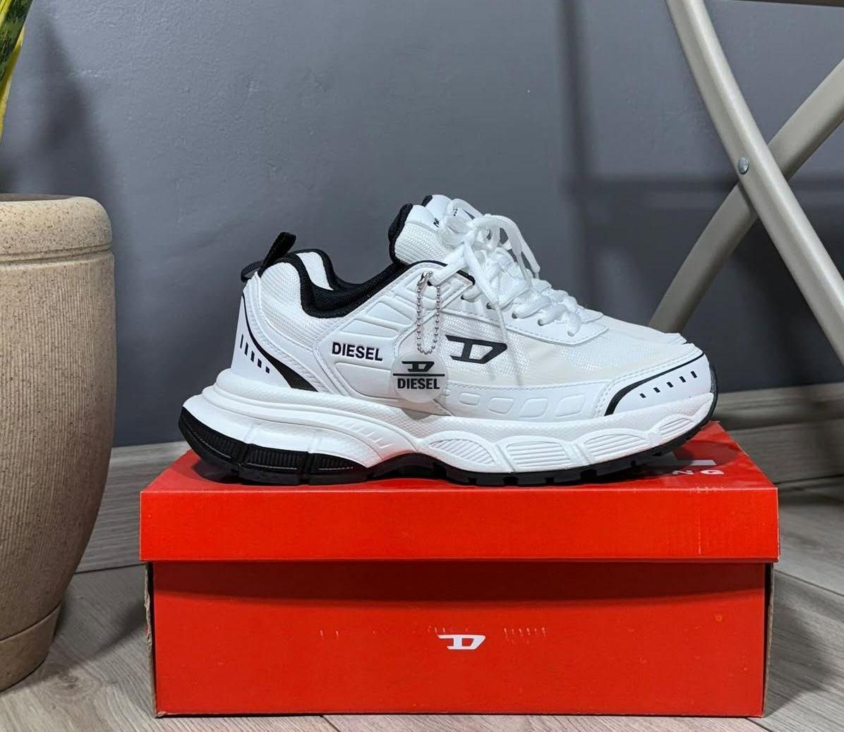 DSL® Runner "White/Black"