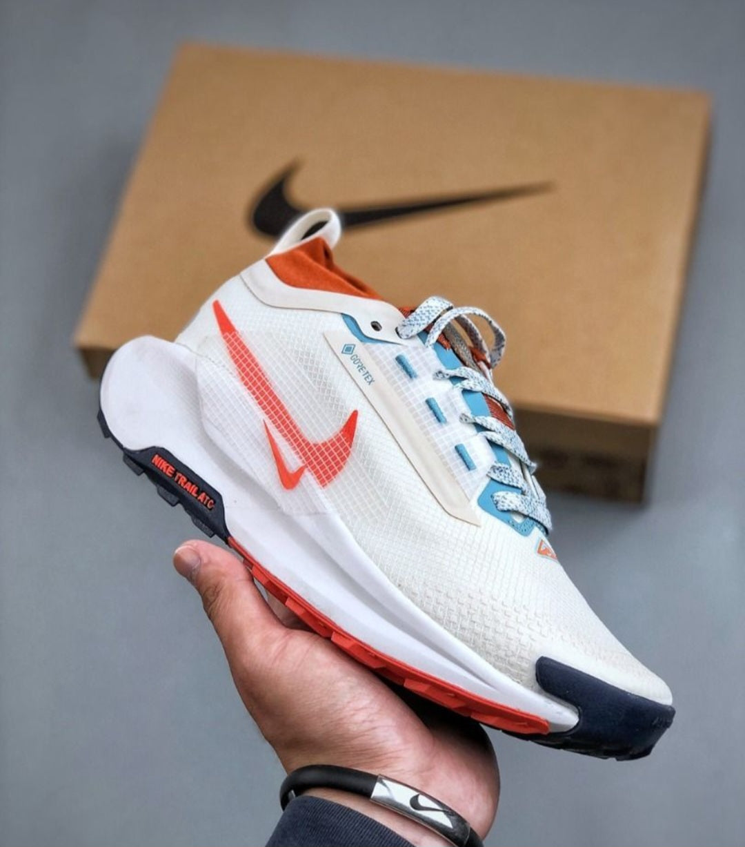 NK® Pegasus Trail 5 GTX "Coral Vintage"