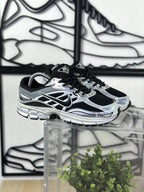 NK® VOMERO BLACK PLATINUM