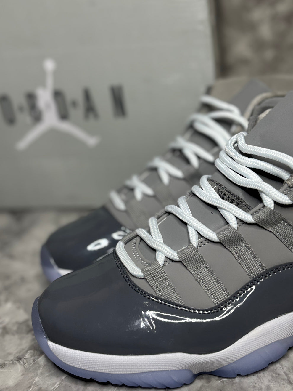 JRDN® 11 Retro "Cool Grey"