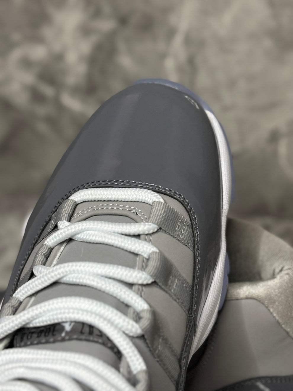 JRDN® 11 Retro "Cool Grey"
