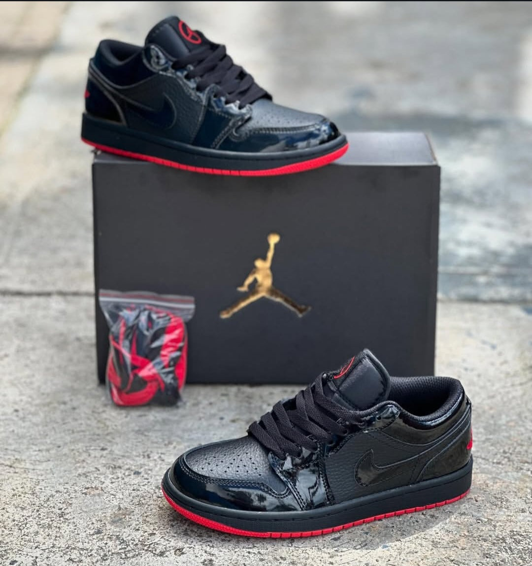 NK® Retro 1 Low