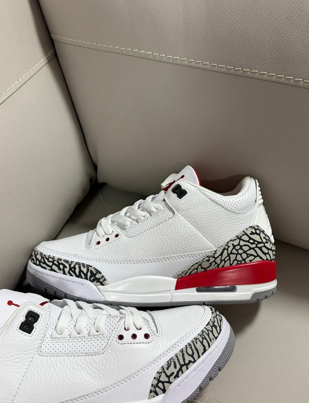 JRDN® 3 Retro "Fire Red"