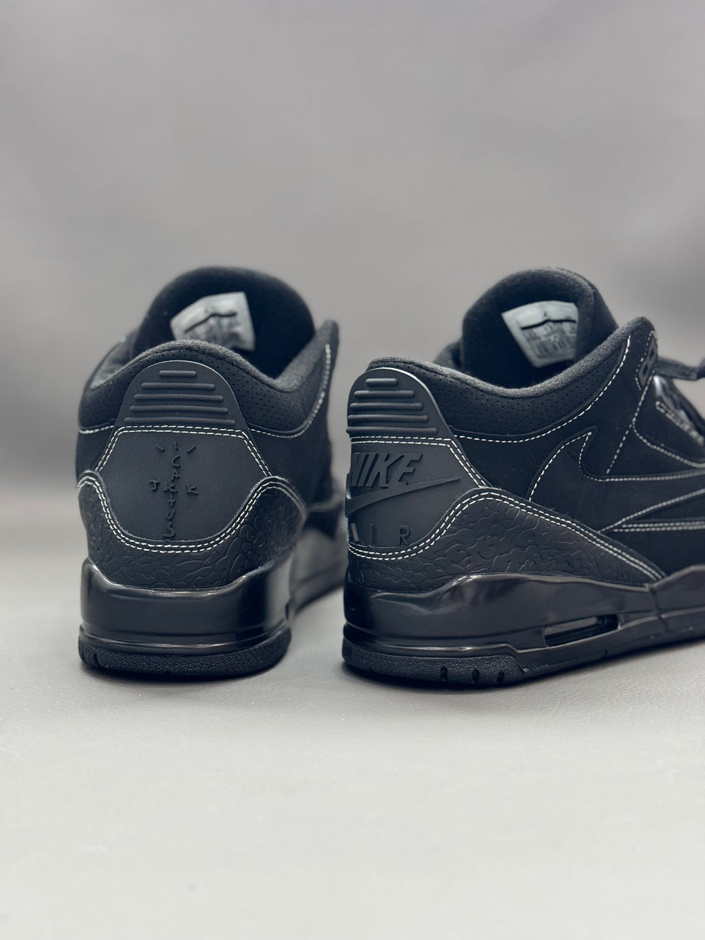 JRDN® Air x Travis Scott "Black Phantom" (Custom/Concept)