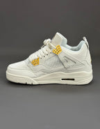 JRDN® 4 Retro "Metallic Gold"