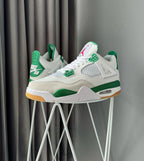 JRDN® 4 Retro SB "Pine Green"