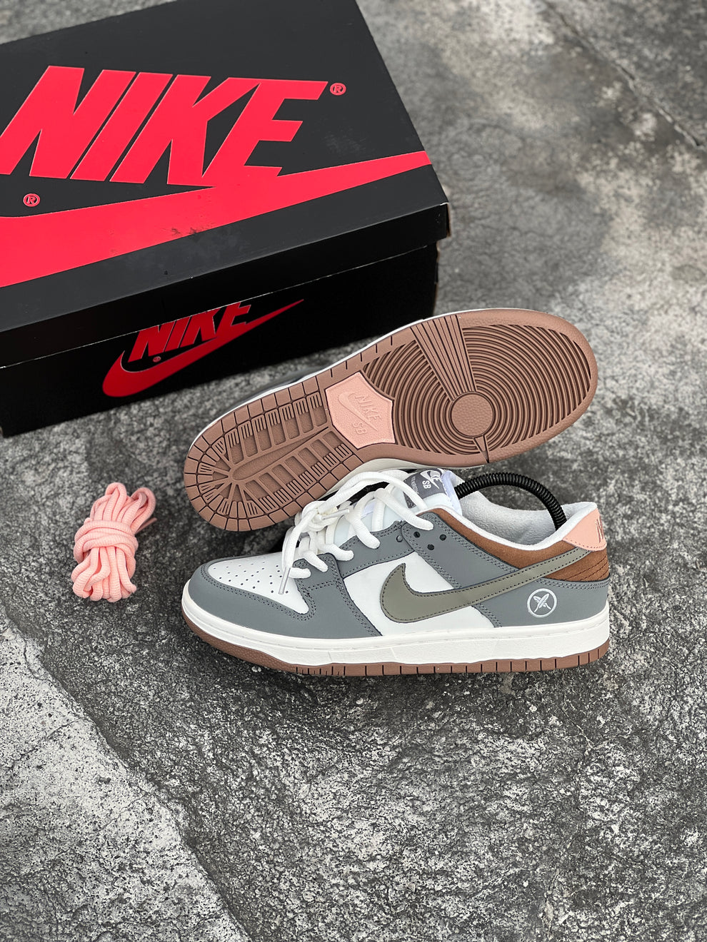 NK® SB Dunk Low "Yuto Horigome"
