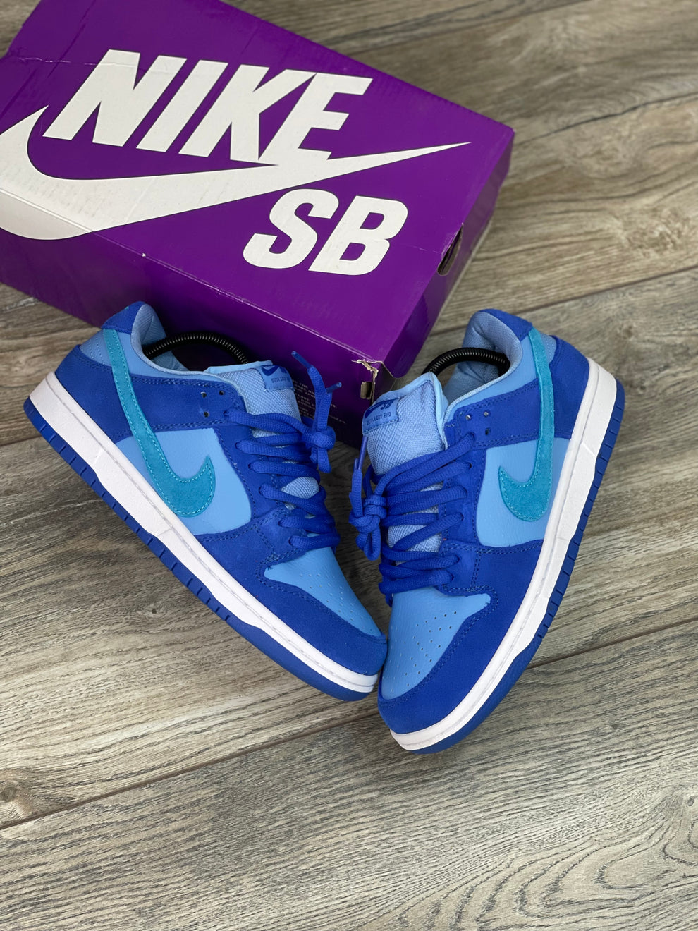 NK® Dunk Low SB "Blue Raspberry"